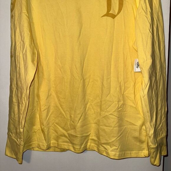 Disneyland Yellow Long Sleeve Graphic Shirt Unisex Large NWT - Picture 2 of 10